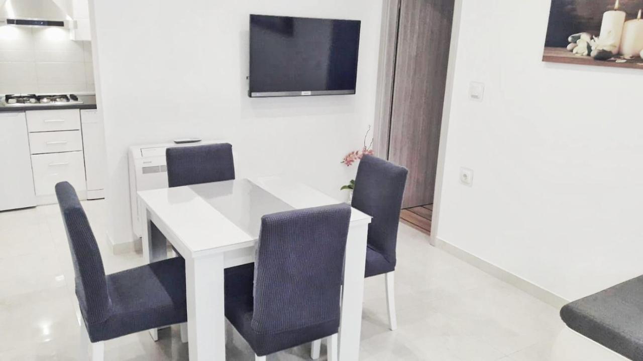 Apartment Srima Dış mekan fotoğraf